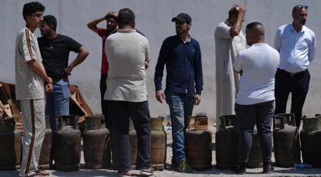 Bağdat’ta Mutfak Tüpü Krizi: Vatandaşlar Tüp Bulmakta Zorlanıyor, Yetkililerden Açıklama Bekleniyor