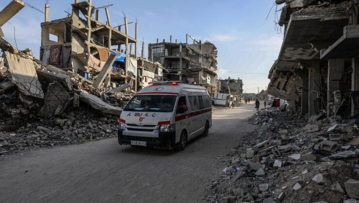 Gazze’de Bir Baba Daha İsrail Ateşiyle Hayatını Kaybetti: Han Yunus’ta Yaşanan Acı Olay