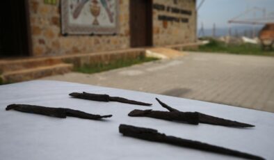 Hadrianopolis Antik Kentinde 1500 Yıllık Bıçak Seti ve Kösüre Taşı Keşfi: Hayvancılığın İzleri