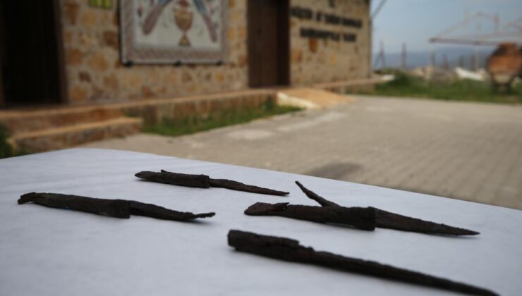 Hadrianopolis Antik Kentinde 1500 Yıllık Bıçak Seti ve Kösüre Taşı Keşfi: Hayvancılığın İzleri