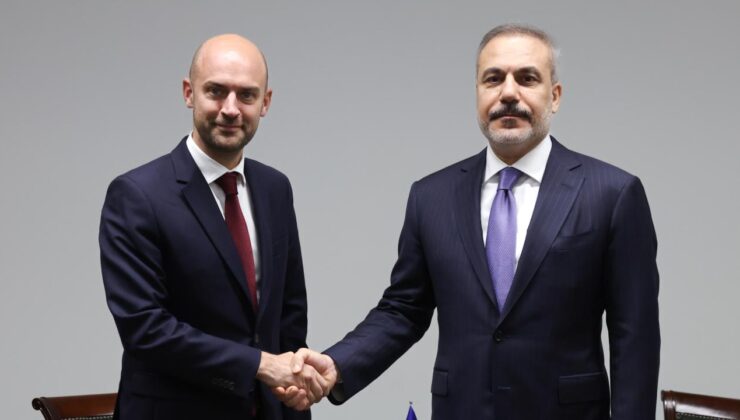 Son Dakika: Dışişleri Bakanı Hakan Fidan, Fransa Dışişleri Bakanı Jean-Noël Barrot ile Ateşkes Müzakerelerini Görüştü