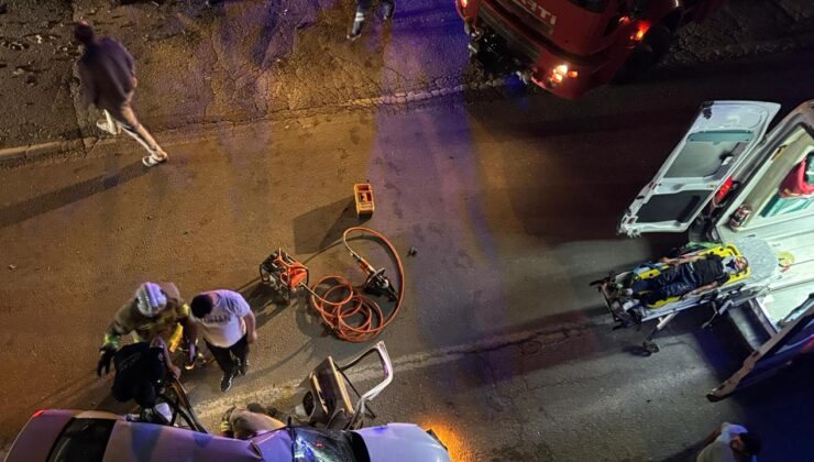 Hatay’da Feci Kaza: İki Otomobil Çarpıştı, 2’si Ağır 7 Yaralı