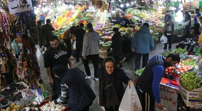 İran’da Temel İhtiyaç Maddeleri Güvende: Hükümetten Stok Uyarısı