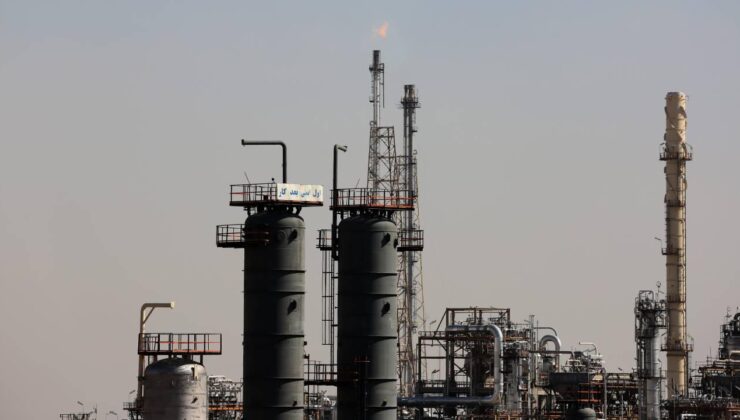 İran’da Petrokimya Tesislerine Saldırı: Şiraz’daki Kompleks Hedefte