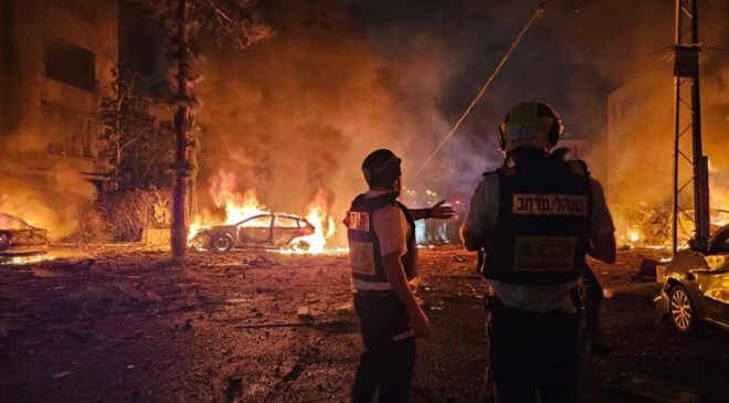 Hayfa’daki Füze Saldırısında Enkaz Altında Kalan 2 Kişinin Cansız Bedenine Ulaşıldı: Arama Kurtarma Çalışmaları Devam Ediyor