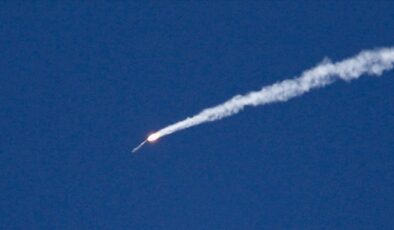 İran Ordusu’ndan Açıklama: ABD’ye Ait A-10 Uçağı Hürmüz Boğazı’nda Düşürüldü