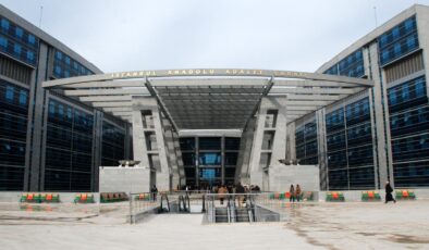 Ataşehir Belediyesi’nde Rüşvet Operasyonu: Başkan Adıgüzel Dahil 18 Kişi Gözaltına Alındı