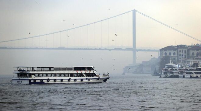 İstanbul Boğazı’nda Deniz Trafiği Duracak: 23 Nisan’da Cumhurbaşkanlığı Yat Yarışları Sebebiyle Vapur Seferleri İptal