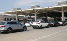 Ramazan Bayramı’nda Sınır Kapılarında Yoğunluk: 323 Bin Yolcu Giriş-Çıkış Yaptı