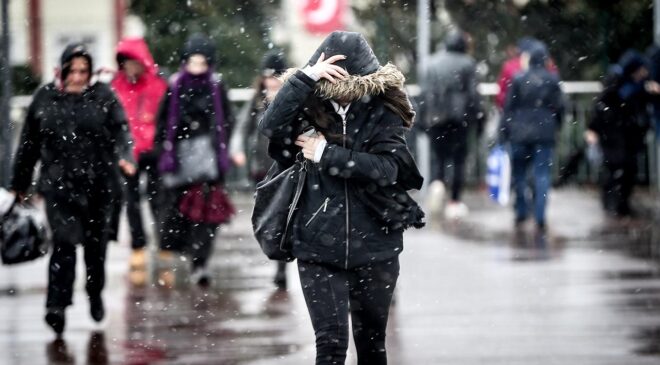 Meteoroloji’den 16 İle Yağmur, Kar ve Fırtına Uyarısı: Hava Durumu Raporu