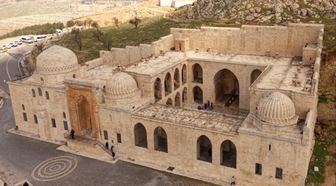 Tarihi Kasımiye Medresesi: Yüzyıllardır Bilimin ve Kültürün Kalbi