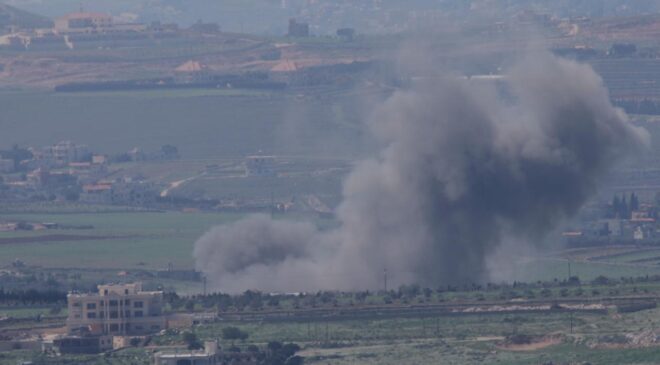 İsrail’den Lübnan’ın Nebatiye Kentine Yoğun Hava Saldırısı: 8 Güvenlik Gücü Hayatını Kaybetti
