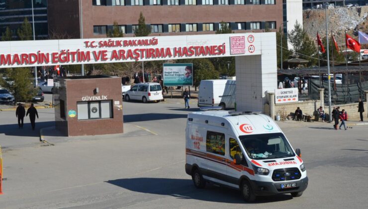 Mardin’de Feci Kaza: Mardin-Diyarbakır Yolu’nda İki Otomobil Çarpıştı, 10 Yaralı