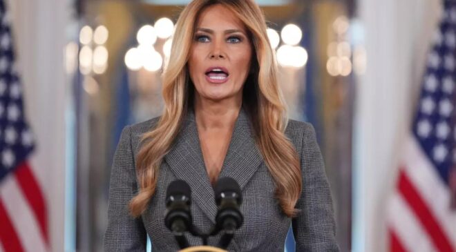Melania Trump’ın Epstein İddialarına Yanıtı: Demokrat Temsilci’den Yeminli İfade Çağrısı
