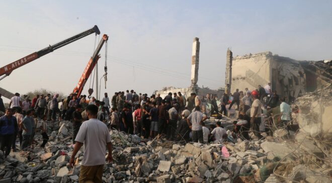 İran: ABD-İsrail Saldırıları 250 Öğrenci ve 60 Öğretmenin Hayatına Mal Oldu, 750 Eğitim Kurumu Zarar Gördü