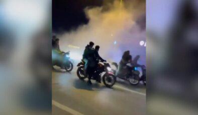 İstanbul’da Trafiği Tehlikeye Düşüren Motosiklet Sürücülerine Ağır Ceza: 870 Bin TL Para Cezası ve Ehliyetlere El Konuldu