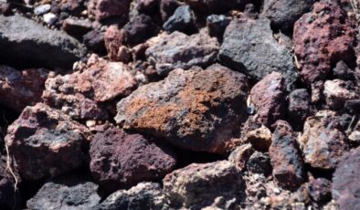 Enerji Güvenliğinin Yeni Cephesi: Nadir Toprak Elementleri ve Jeopolitik Riskler