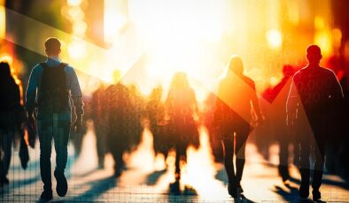 AB Nüfusu Gerilemeye Hazırlanıyor: Yaşlanan Avrupa’da Demografik Kriz Kapıda