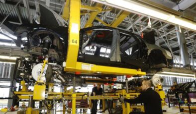 Otomotiv Sektöründen Yılın İlk Çeyreğinde 2.8 Milyar Dolarlık Binek Otomobil İhracatı: AB Ülkeleri Öne Çıktı