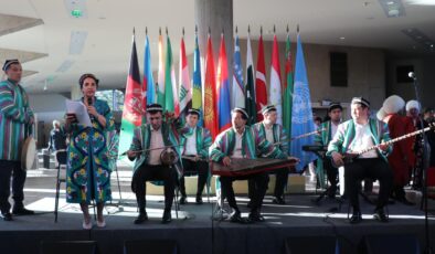 UNESCO’da Nevruz Coşkusu: 13 Ülkeden Kültürel Zenginlik Paris’te Buluştu