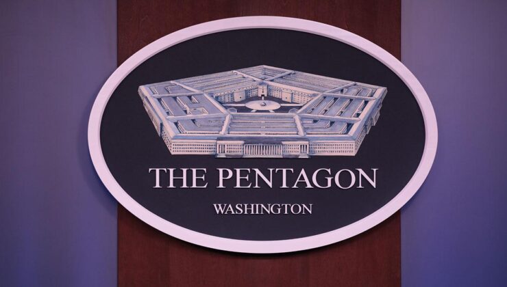 Pentagon’dan Açıklama: ABD Donanma Sekreteri John Phelan Görevinden Ayrıldı