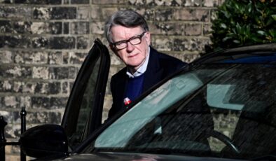 Mandelson Skandalı: Epstein Bağlantıları ve Olumsuz Güvenlik Raporuna Rağmen Büyükelçi Ataması