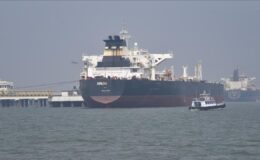 Hürmüz Boğazı’nda Gerilim: İki Gemide Ateş Açıldı, Bölgede Güvenlik Endişeleri Arttı