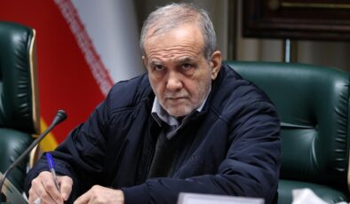 İran Cumhurbaşkanı Pezeşkiyan’dan ABD’ye Çağrı: ‘Maksimalist Yaklaşımı Bırakın, Anlaşma Mümkün’