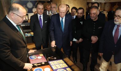 Cumhurbaşkanı Erdoğan’dan Tophane-i Amire’de Sanat Ziyareti: Mehmet Çebi Koleksiyonu Büyük İlgi Gördü