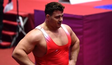 Rıza Kayaalp, Fransa’daki Şampiyonada Yarı Finale Yükseldi: Paris Olimpiyatları Yolunda Önemli Bir Adım