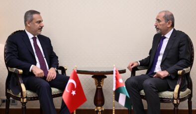 Bakan Fidan, Ürdünlü Safedi ile Görüştü: Filistin ve Bölgesel Gelişmeler Masada