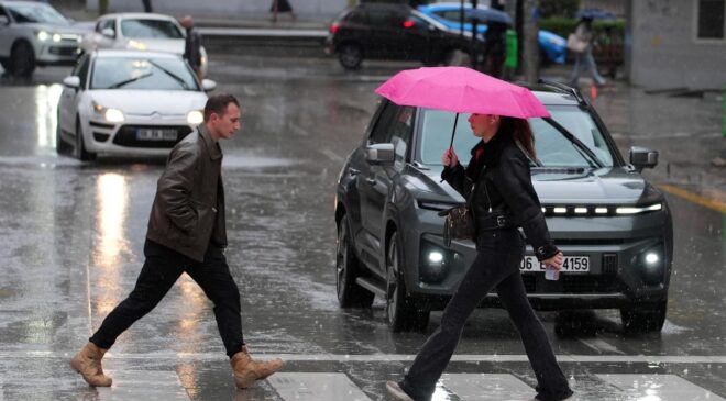 Meteoroloji’den Uyarı: Mersin, Adana, Antalya ve Ankara’da Kuvvetli Sağanak Bekleniyor!