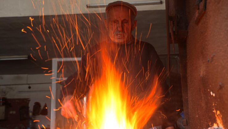 81 Yıllık Demirci Ustası İsmet Karagül: Örsün Başında Bir Ömür