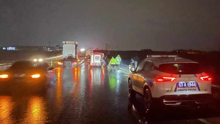 Şanlıurfa’da Feci Kaza: Otomobil Şarampole Yuvarlandı, 6 Yaralı