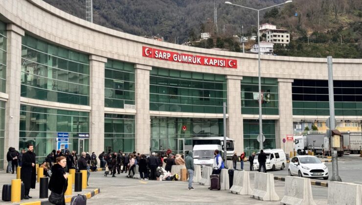 Sarp Sınır Kapısı’nda Yolcu ve Ticaret Hacmi Artışı: 2026 İlk Çeyrek Raporu