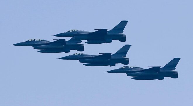 Pilotların Fotoğraf Tutkusu Facia Yarattı: F-15K Jetleri Çarpıştı, Maliyet Milyonları Buldu