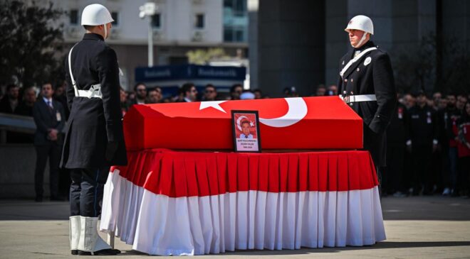 İstanbul’da Şehit Polis Memuru Seçkin Yalçın İçin Tören Düzenlendi: Acı Kayıp ve Veda