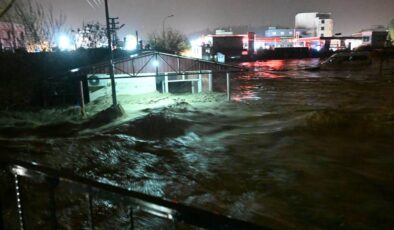 Kadirli’de Sel Felaketi: Bülbül Deresi Taştı, 2 Kişi Hayatını Kaybetti