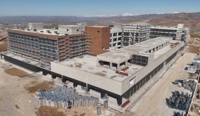 Siirt’te Yeni Nesil Şehir Hastanesi İnşaatında Sona Yaklaşılıyor: Depreme Dayanıklı ve Akıllı Sistemlerle Donatıldı