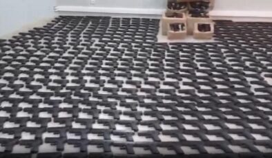 İstanbul ve Adana’da Ruhsatsız Silah Operasyonu: Binlerce Silah Ele Geçirildi