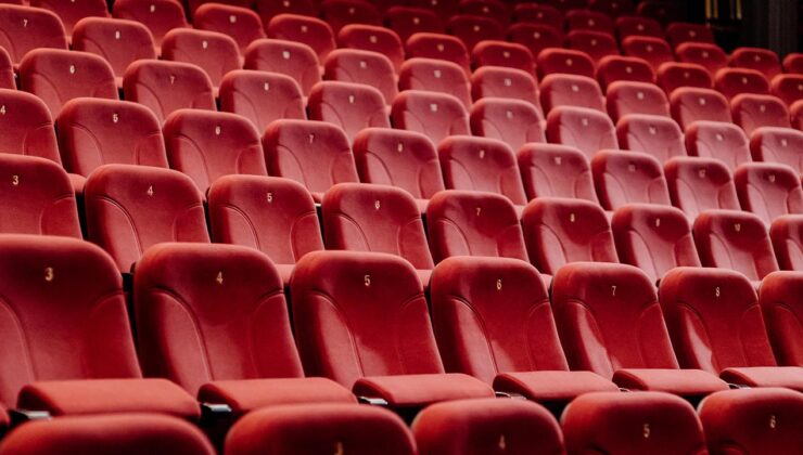 Sinemaseverler Yeni Filmlerle Buluşuyor: Çeşitli Türlerde Yapımlar Vizyonda!