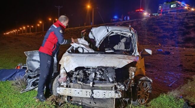 Şırnak’ta Feci Kaza: Hafif Ticari Araç Şarampole Devrildi, 1 Ölü, 1 Yaralı