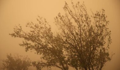 Yurt Genelinde Yağışlar ve Toz Taşınımı Uyarısı: 13 İlde Sarı Kod