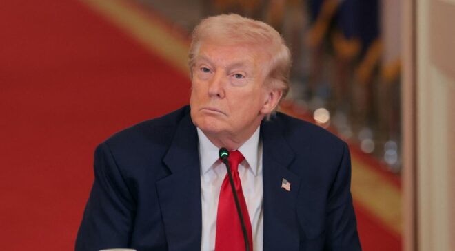 Trump’tan İran’a Hürmüz Boğazı Uyarısı: Ateşkesin Ardından Yeni Gerilimler