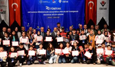 Erzurumlu Öğrencilerden TÜBİTAK Yarışmasında Büyük Başarı: Bölge Birincisi Oldular!