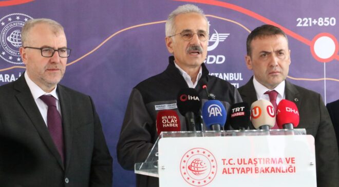 Ulaştırma Bakanı Uraloğlu’ndan Demir Yolu Hamlesi: Hızlı Trenlerle Ulaşım Çağı Yeniden Şekilleniyor