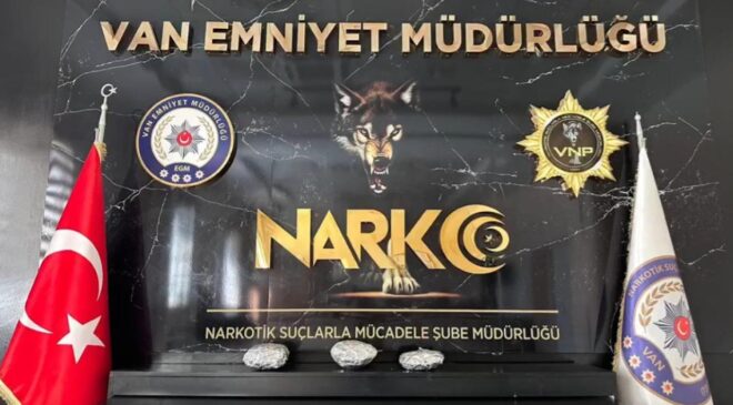 Van’da Uyuşturucu Operasyonu: 4.7 Kilogram Sentetik Madde Ele Geçirildi, 2 Şüpheli Gözaltına Alındı