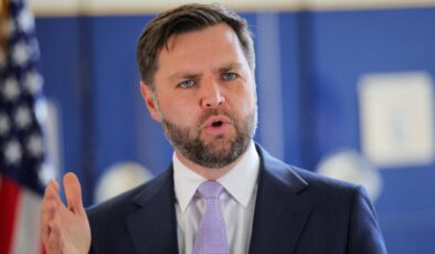 Vance’in İslamabad Ziyareti: ABD-İran Müzakereleri İçin Kritik Bir Adım