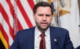 ABD-İran Görüşmeleri Öncesi Washington’da Hareketlilik: Vance’in İslamabad Ziyareti Belirsizliğini Koruyor