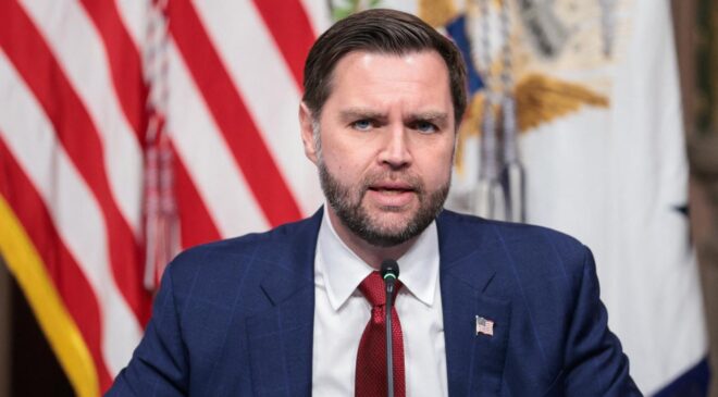 ABD-İran Görüşmeleri Öncesi Washington’da Hareketlilik: Vance’in İslamabad Ziyareti Belirsizliğini Koruyor